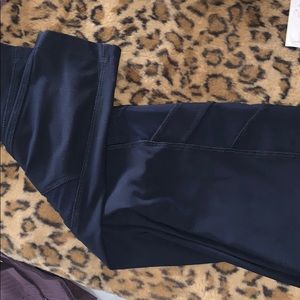 Navy blue workout leggings